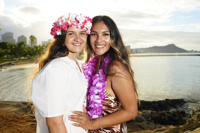 1 Hour Family/Group Photography Honolulu Beautiful and Magical - Meeting at Prince Waikiki: Easy Start, Clear Communication