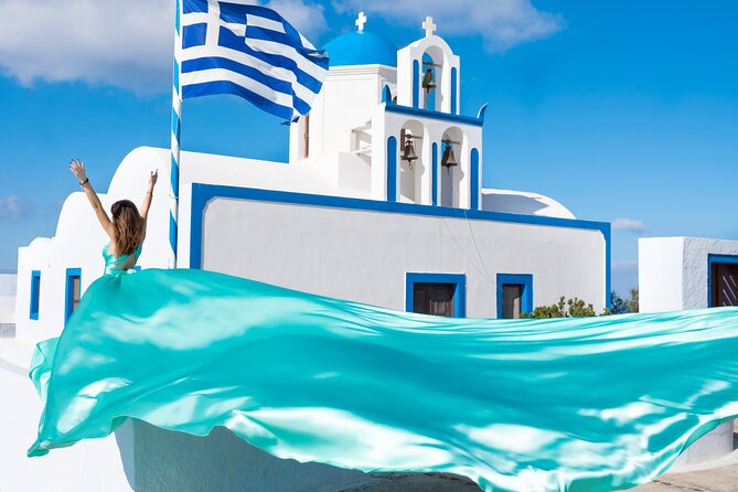 1-Hour Flying Dress Photoshoot, Instagram spots - Stop 2: Firostefani for blue domes and the classic look