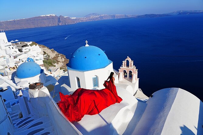 1-Hour Flying Dress Photoshoot, Instagram spots - The staff approach: comfort, details, and dress safety