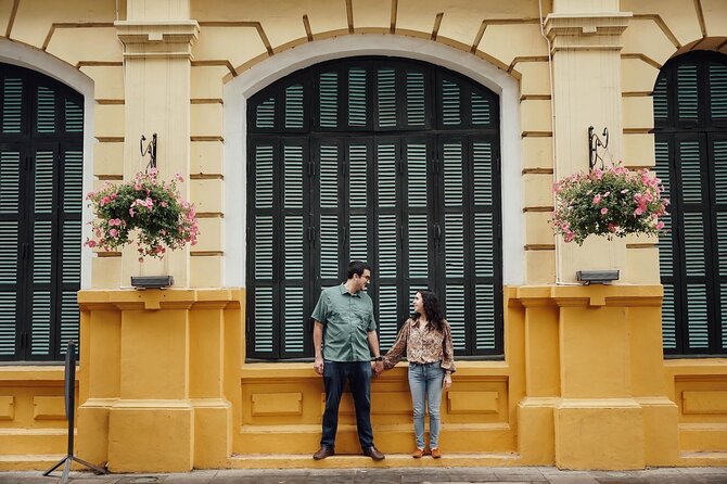 1 Hour Private Experience in HaNoi with Professional Photographer - Getting started at Tran Quoc Pagoda (and why that matters)