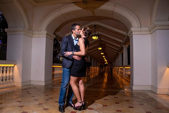 1 Hour Private Limo Photo Tour - Getting Picked Up for the Strip: Where Your Tour Starts