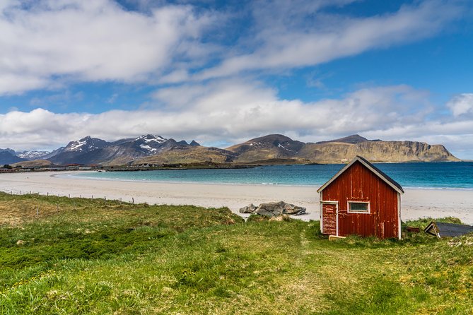2-Day Lofoten Highlights Photo Tour (Summer) - Day 2 Photo Route: Flakstad Beach, Ramberg Sand, Hamnøy on Stilts, Reine