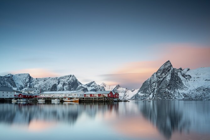 2- Day Lofoten Top Highlights Photo Tour - Day 2: Skagsanden, Hamnøy Red Rorbuer, and Reine’s Most Photographed Views