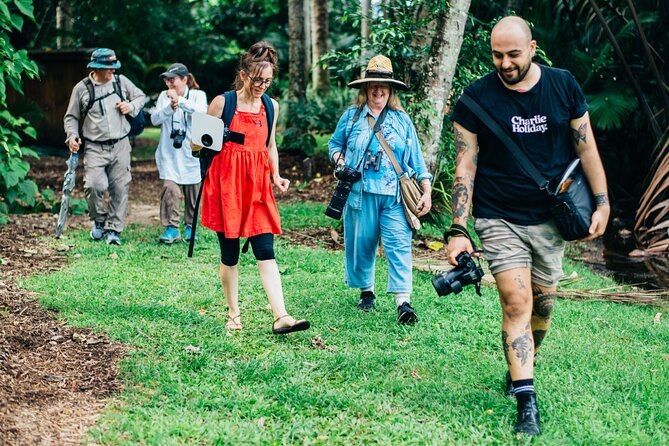 2-Hour Mushroom Photography Activity in Cairns Botanic Gardens - Camera hire and what you can shoot (macro tiny details + wider scenes)