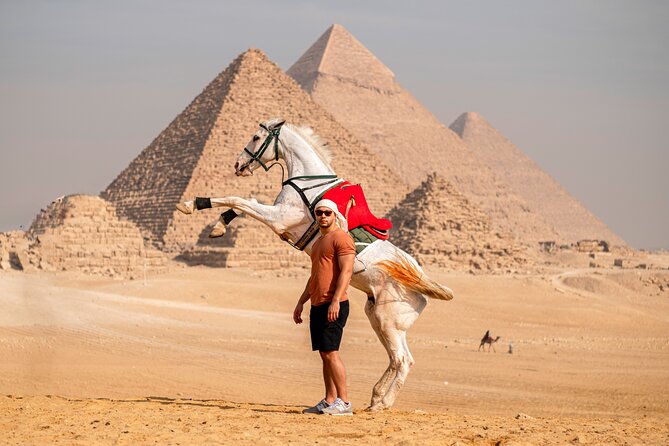 3 hrs special photoshoot & tour at pyramids of Giza and Sphinx - Key highlights you’ll care about