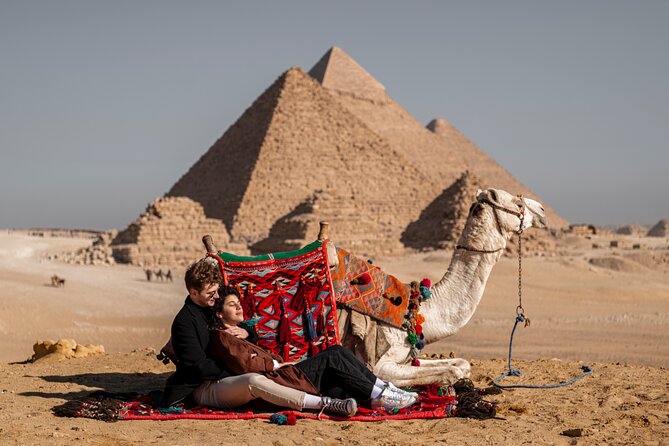 3 hrs special photoshoot & tour at pyramids of Giza and Sphinx - Panoramic viewpoint shots: pyramids-wide photos plus camel ride