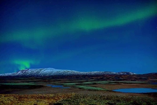 4x4 Reykjavik Northern Lights Tour with Photographer — Aurora RVK - Comfort perks that matter on a freezing Iceland night
