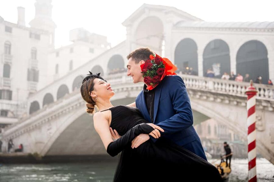 A Unique Photoshoot in Venice - Price and value: is $94 per person worth it?
