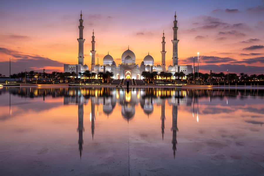 Abu Dhabi: Professional Photoshoot at Sheikh Zayed Mosque - The Mosque Rules You Actually Need to Know