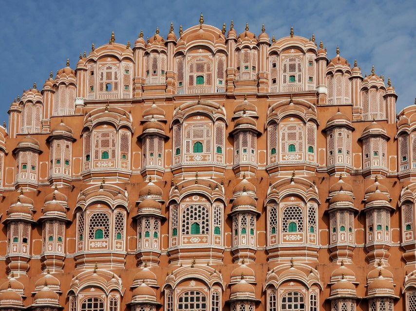 Agra: Taj Mahal Guided Tour with Photography & Rental Saree - Key Things You’ll Notice on This Taj Mahal Tour