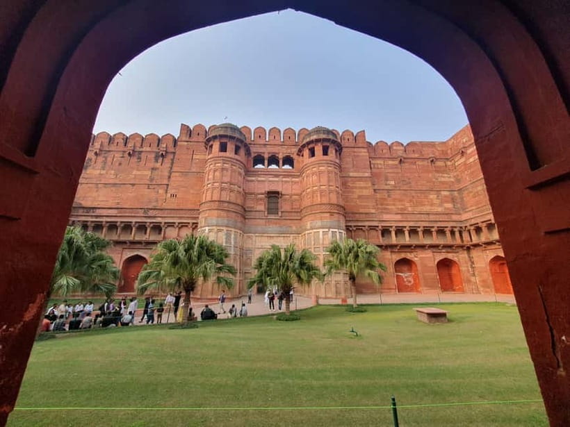 Agra: Taj Mahal Vip tickets with Professional Photographer - Agra Fort as an Optional Add-On: When It’s Worth Your Time