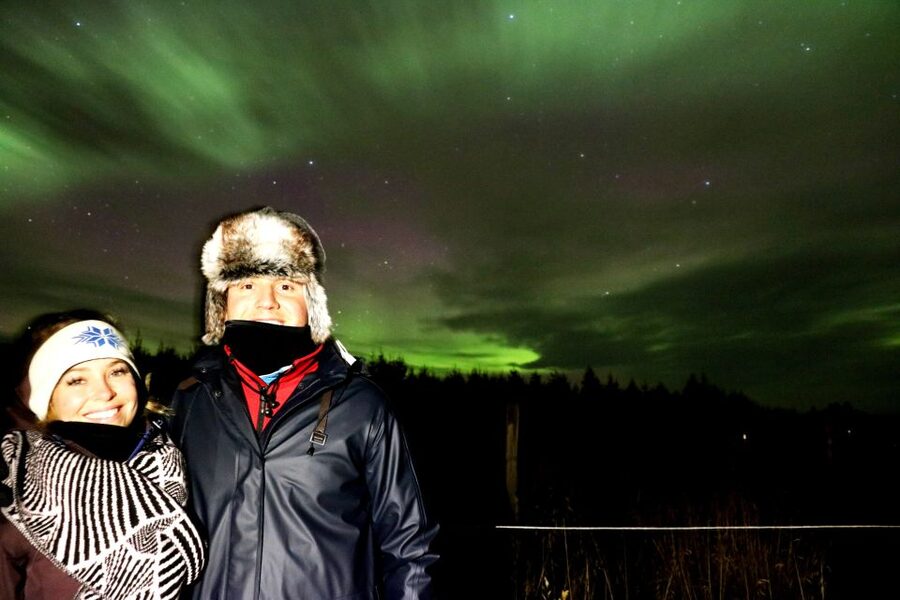 Akureyri: Hunt for the Northern Lights Photography Tour - Dark-sky stops around Akureyri and the Lake Mývatn feel