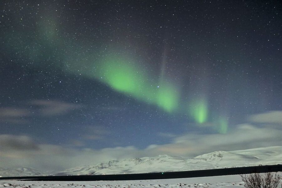Akureyri: Hunt for the Northern Lights Photography Tour - Weather dependence: the biggest factor in your evening