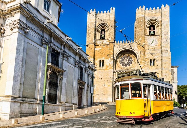 Alfama Photo Walk – Lisbon Photography Experience Led by a Local - Key highlights you’ll care about