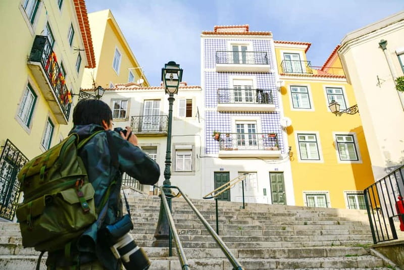 Alfama Photo Walk: Lisbon Photography Tour with a Local - Key things to know before you go
