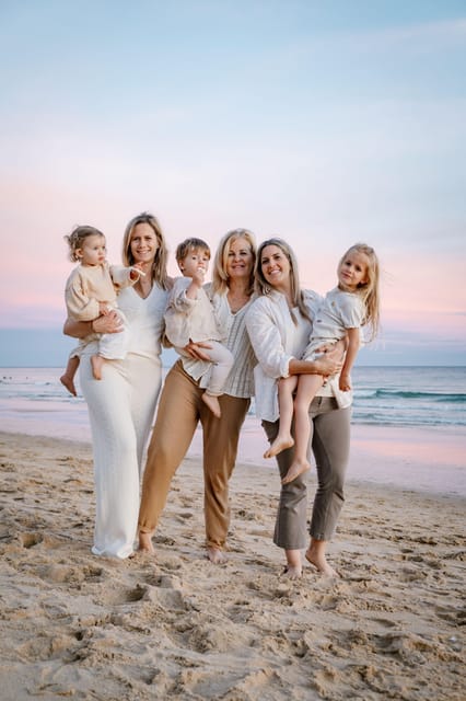 Algarve: 1 hour Couple & Family Photoshoot - What You Get After the Shoot: 50 Edited Photos in Your Online Gallery