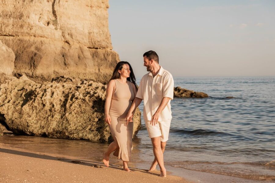 Algarve: Photoshoot for couple, family, portrait - Who This Private Shoot Is Best For