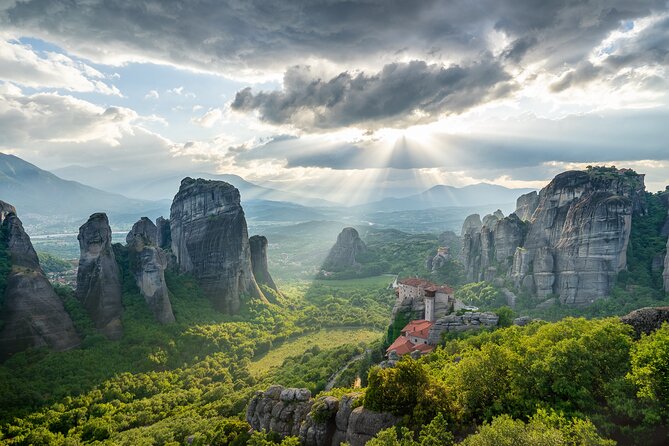 All Day Private Meteora Photo Tour - A Meteora photo day that starts with smart positioning