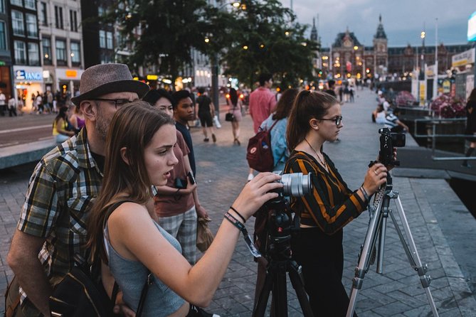 Amsterdam Night Photography Workshop with a Professional - Meeting at Stationsplein: Timing and How the Night Gets Started
