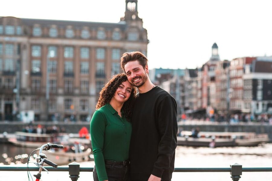 Amsterdam: Professional photoshoot at Centraal Station - How the Private Photoshoot Actually Fits Your Schedule