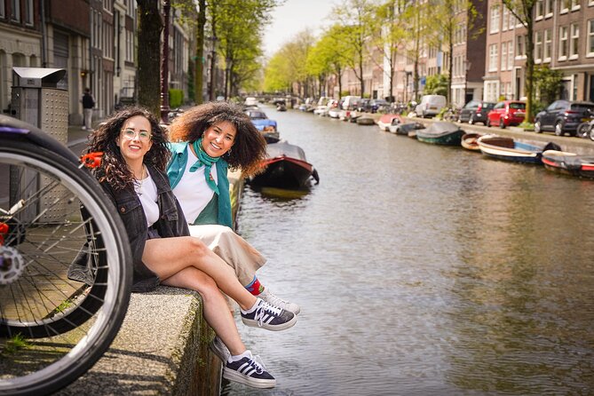 Amsterdam Professional Photoshoot at the Canals - What you actually get: edited high-resolution digital photos