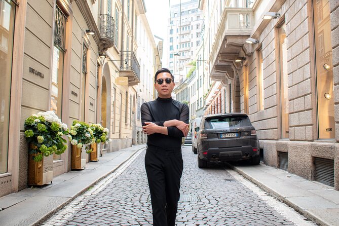An Adventure in Milan and your unforgettable Private Photoshoot - Stop 3: Brera District streets for walking photos with real atmosphere