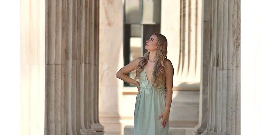 Ancient Greece Photoshoot - Timing: 30 Minutes vs. 40 Minutes (And Why It Matters)