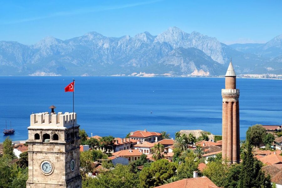 Antalya Photo Tour with Waterfalls, Old City & Boat Trip - The one-hour boat trip to see Lower Düden like a painting