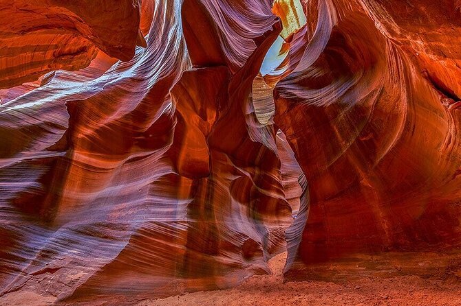 Antelope Canyon X Hiking Tour (with Option Upgrade to Photo Tour) - Should you book Canyon X with the Taadidiin guided hike?