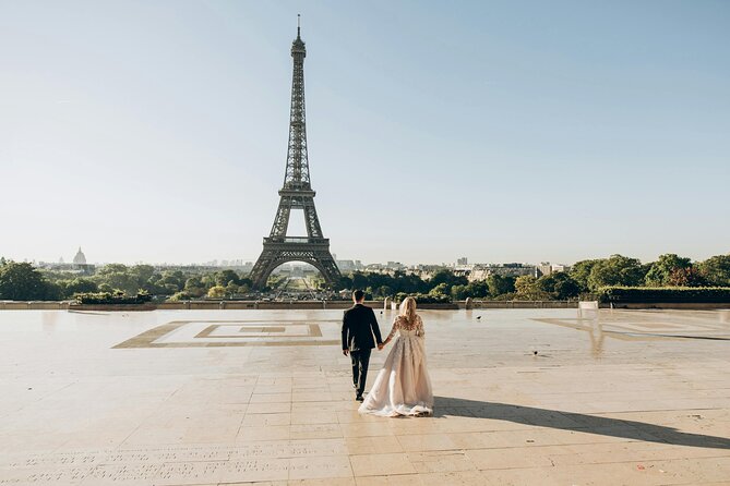 Around the Eiffel Tower Walking Tour with Selfie & Photoshoot - Trocadéro Gardens: where Eiffel Tower photos usually become iconic