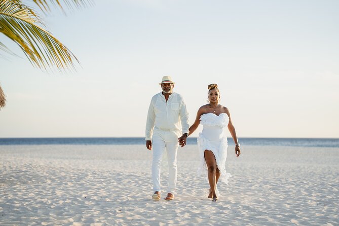 Aruba Sunrise/Sunset Photoshoot Experience - Where this photoshoot fits best: solo, couples, anniversaries, and even senior pics