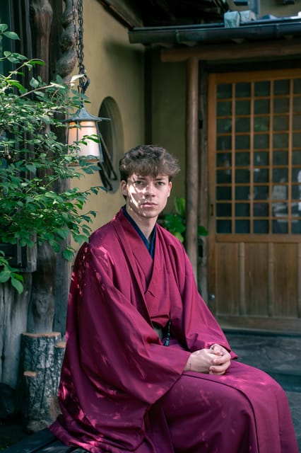 Asakusa Kimono Photography Tour - The photo walk and viewpoint stop: guided poses, real street scenes