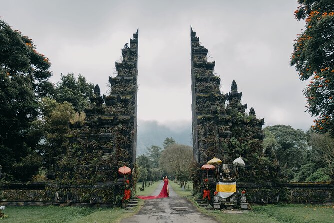 Bali Flying Dress VIP Ubud Photoshoot (Private with Professional Photographer) - Stop 2: The 700-Year-Old Banyan Tree Stop That Feels Like a Scene