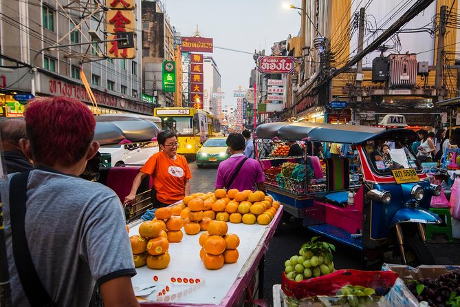 Bangkok Photography Masterclass - Private Photography Lesson - From Rong Mueang to real scenes: how the tour flows