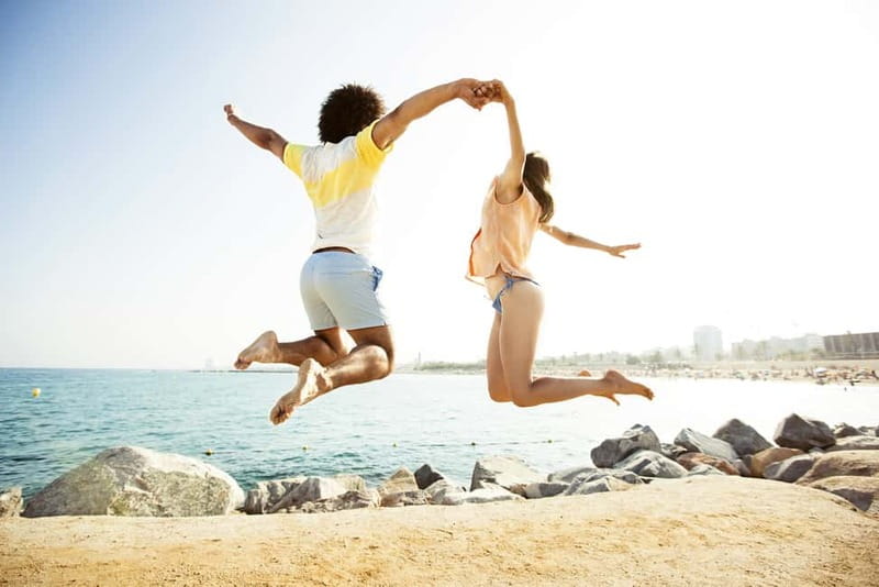 Barcelona: Beach Photoshoot - Small Details That Make the Difference
