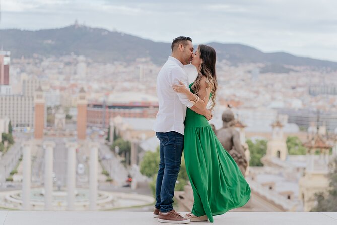 Barcelona: Glamour Wow Dress Photoshoot in Spectacular locations - Dresses, assistants, and how to get your best fabric shots