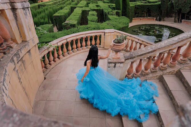 Barcelona: Glamour Wow Dress Photoshoot in Spectacular locations - Small logistics that make it smoother