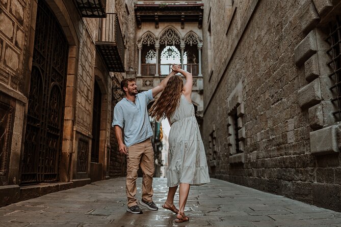 Barcelona Gothic Quarter cinematic photoshoot - What Makes It Work: Directing, Posing Guidance, and Photo Knowledge