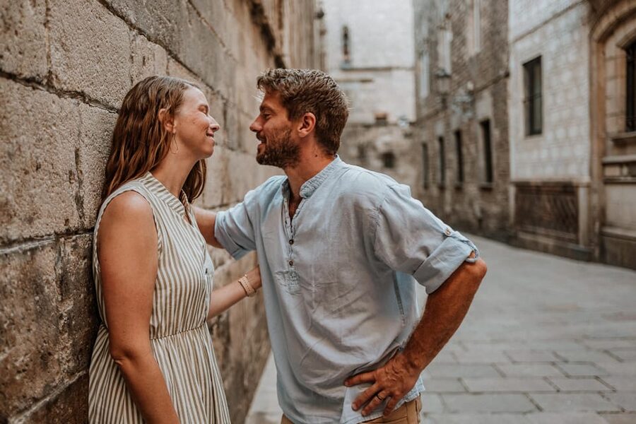 Barcelona: Gothic Quarter Cinematic Photoshoot and Guide - More Than the Listed Stops: Hidden Garden, Panoramic Secret Spot, Café Tips
