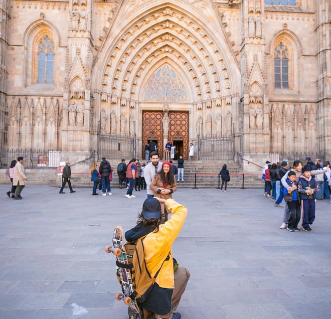 Barcelona: Gothic Quarter Private Photoshoot Experience - Gothic Quarter Photo Magic Starts at Pla de la Seu