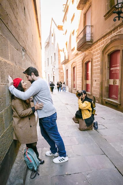 Barcelona: Gothic Quarter Private Photoshoot Experience - The Shoot Flow: Short, Focused, and Built Around Light