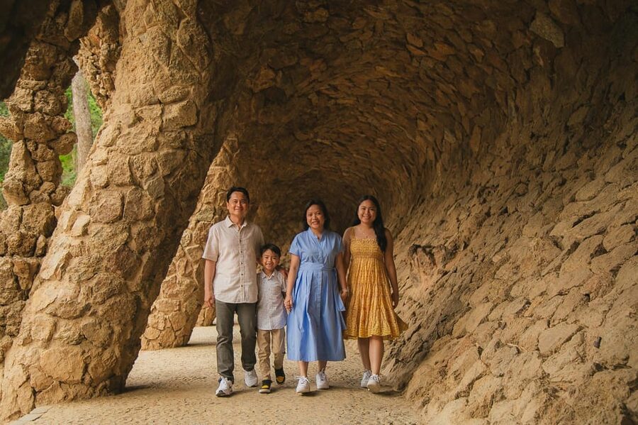 Barcelona: Park Güell Private Photography Experience - Meeting point and timing: the small details that save your session