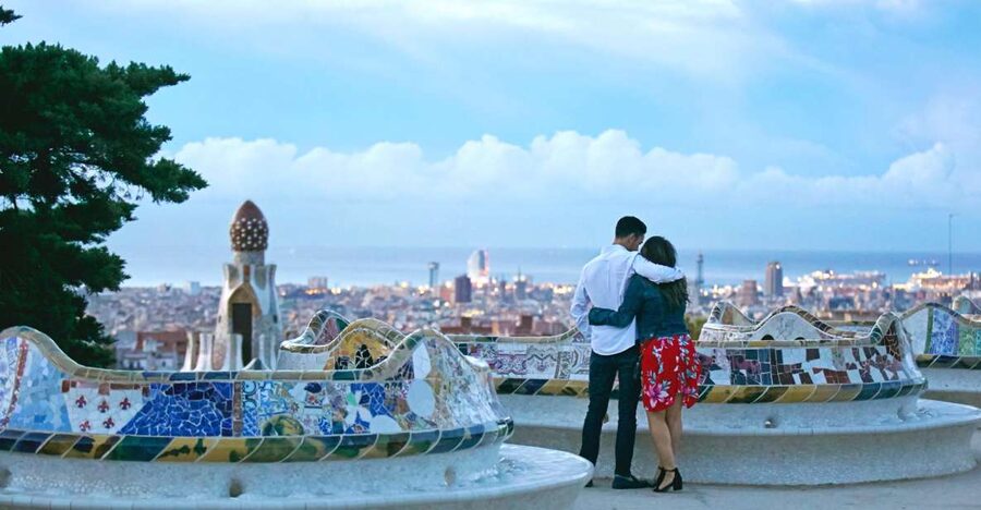 Barcelona: Personal Travel & Vacation Photographer - Why Barcelona Is a Great City for Candid Photos