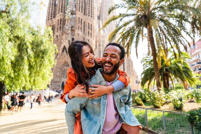 Barcelona: Private Sagrada Familia Photoshoot - Key Highlights at a Glance