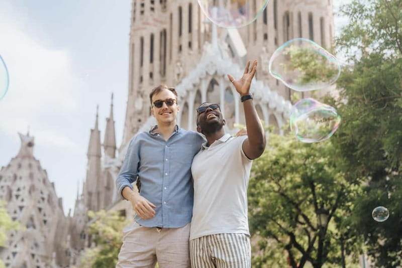 Barcelona: Private Sagrada Familia Photoshoot - 30 Minutes vs Premium 60 Minutes: Which Package Fits Your Trip?