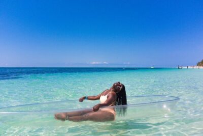 Beach Day and Clear Kayak Photoshoot in Bahamas - Morning logistics that matter: 9:30 start and a small group