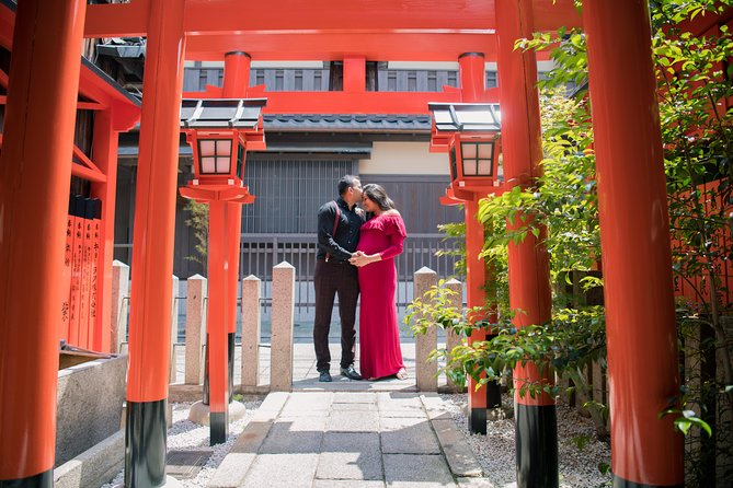 Beautiful Photography Tour in Kyoto - Ishibekoji: A Backstreet Feeling That Still Looks Perfect on Film