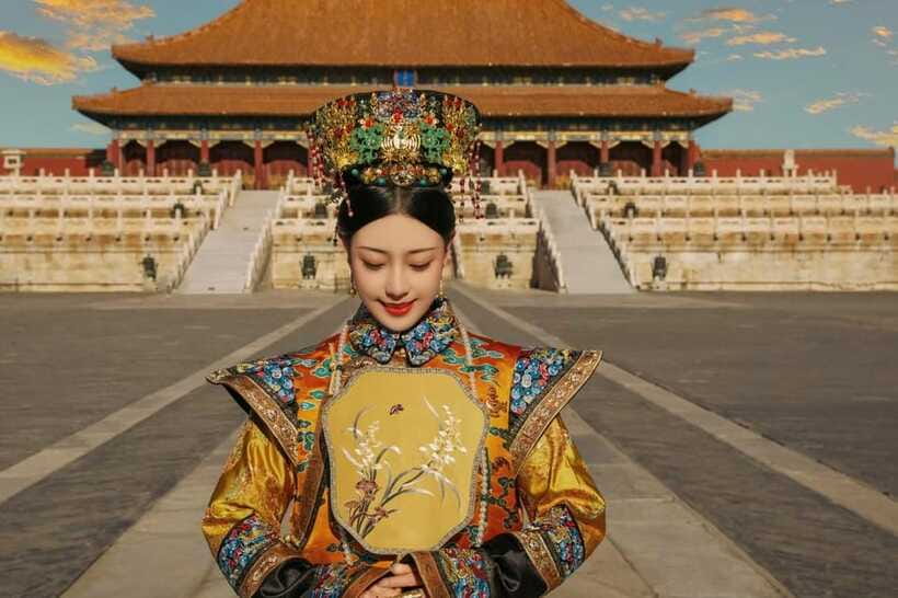 Beijing: Must-Try Chinese Ancient Costume Rental& Photoshoot - Photos you receive: raw files and five retouched images