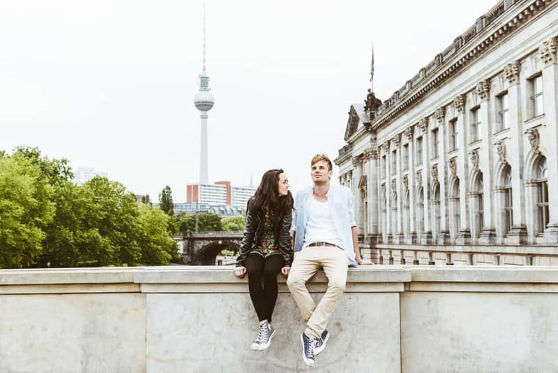 Berlin Essentials: Private Photoshoot at Berlin's top sites - How the Route Works Around Berlin’s Top Sites
