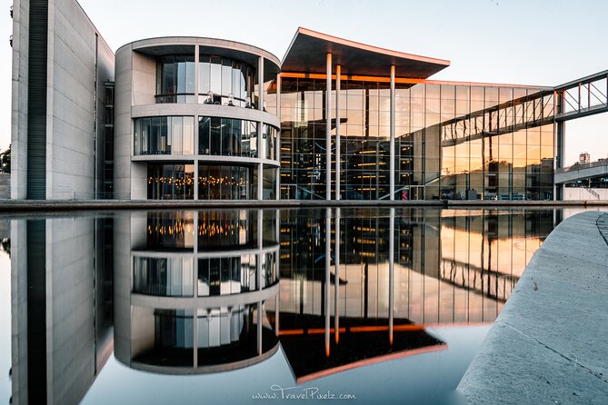 BERLIN PHOTO TOUR with a professional Photographer from Berlin - Where the route goes: government architecture to modern city squares